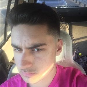 Meet your Posher, Louis